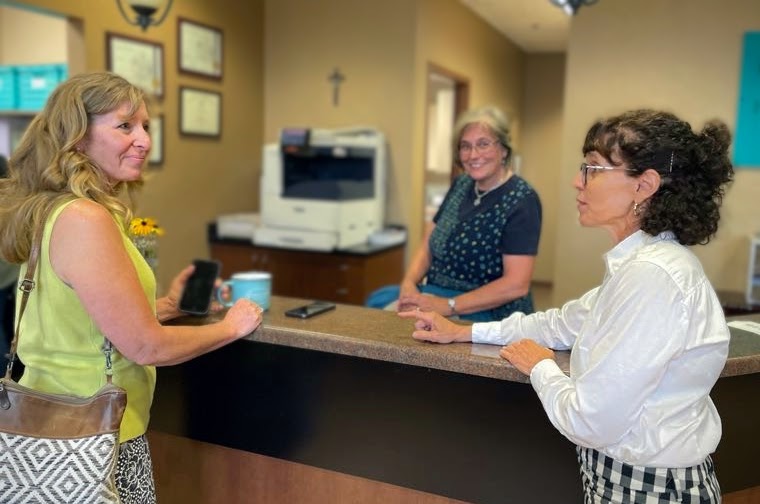 Couri & Smyth Health For Life - Health Program - Dr. Smyth + Patient